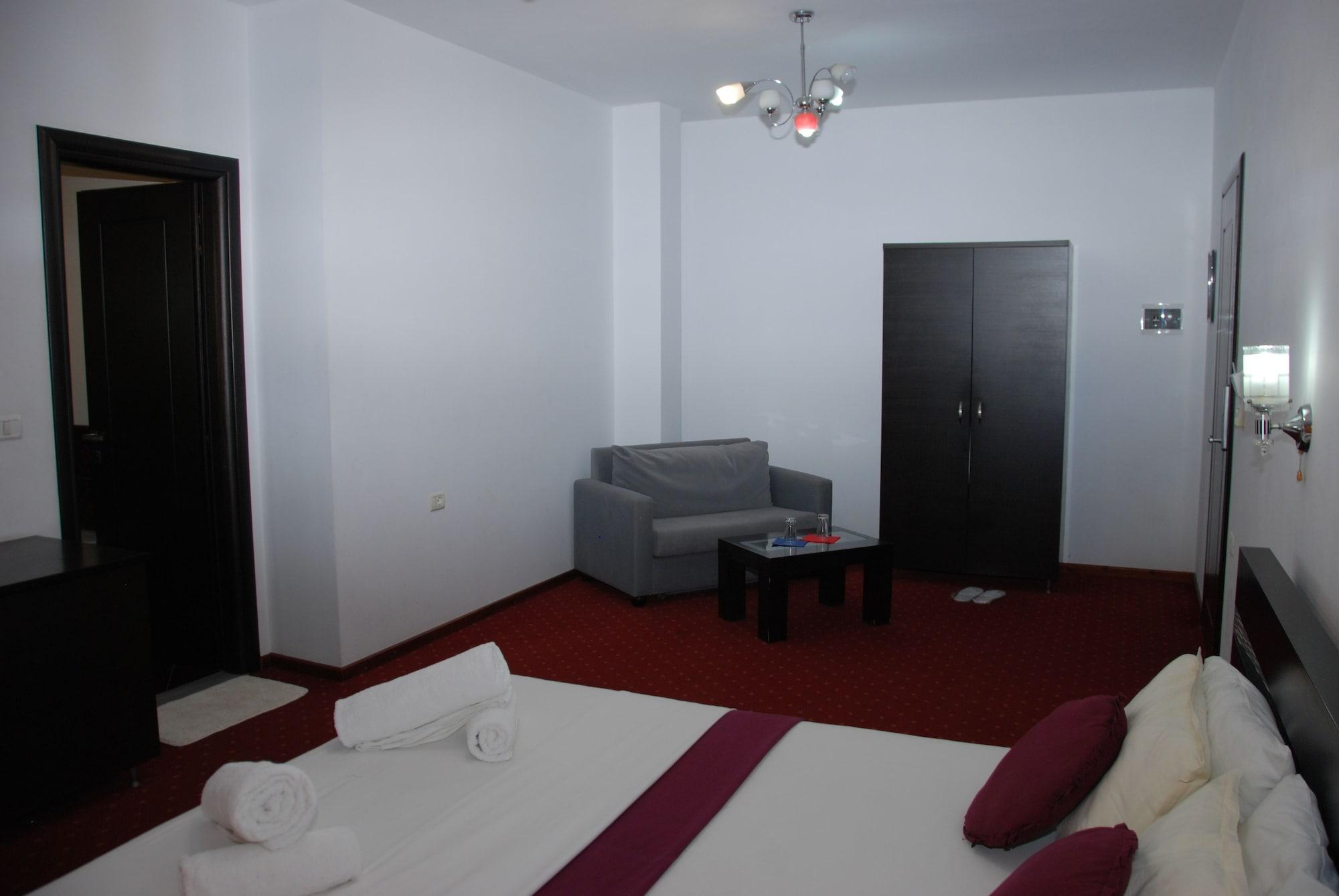 Hotel Strora Саранда Экстерьер фото