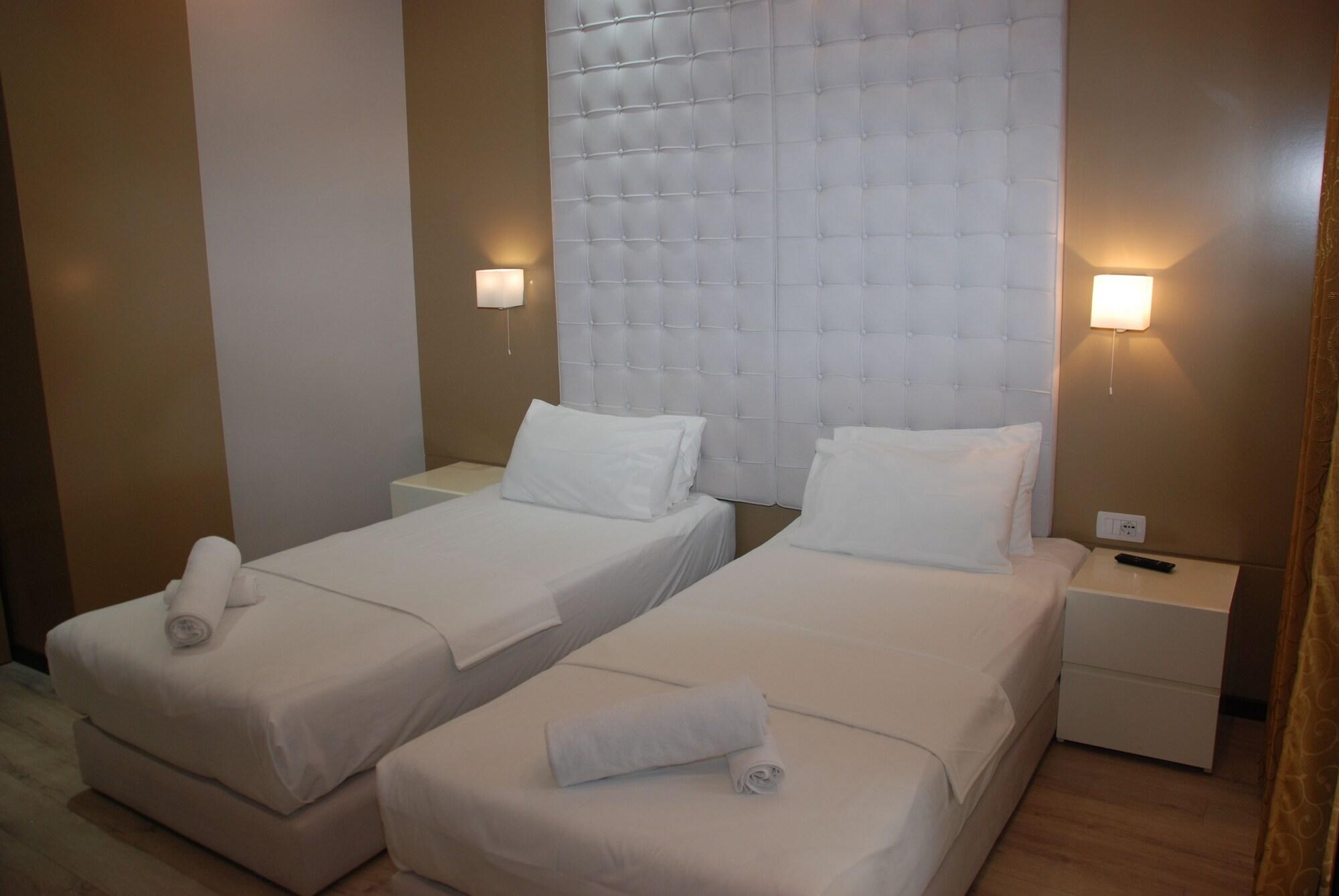 Hotel Strora Саранда Экстерьер фото